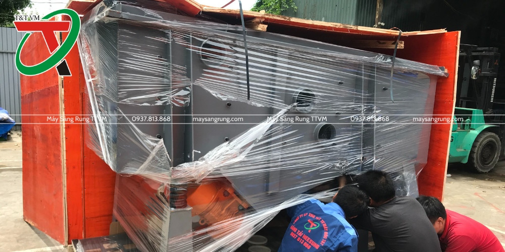 Máy Sàng Trong Khai Thác Mỏ Titan