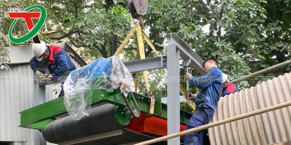 Giá Thiết Bị Tách Sắt Tự động