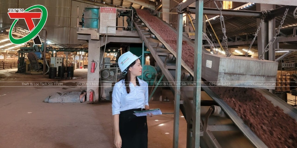 Môi Trường Làm Việc Của Nam Châm